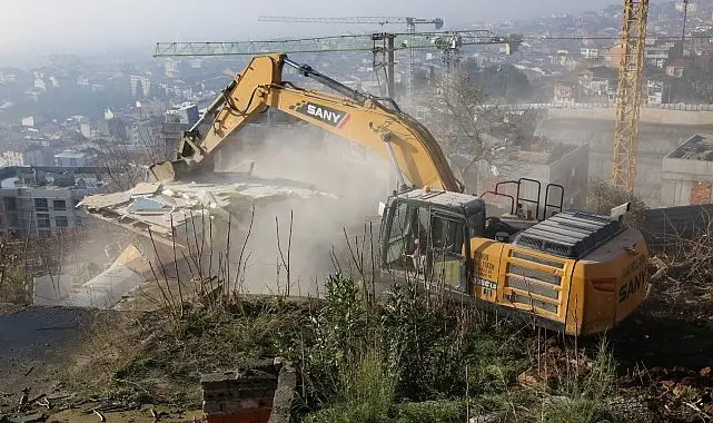 Kocaeli Büyükşehir Belediyesi tarafından çalışmalarına başlanan İzmit Cedit Mahallesi’ndeki kentsel