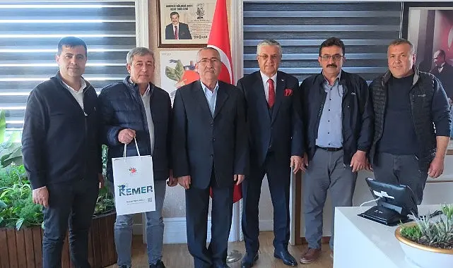 Demokrat Parti (DP) Kumluca İlçe Başkanı Ramazan Hoyrazlı, Kemer Belediye