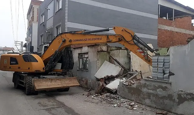 Osmangazi Belediyesi, ilçenin sağlıklı ve planlı yapılaşması adına tehlike arz