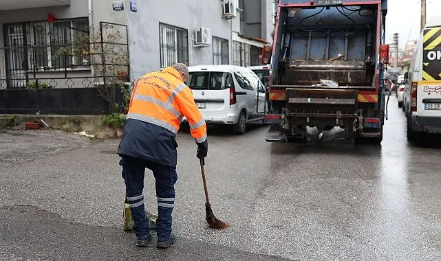 Balçova Belediye Başkanı Onur Yiğit, geride kalan 2024’ü asfaltlamada, 2025’i