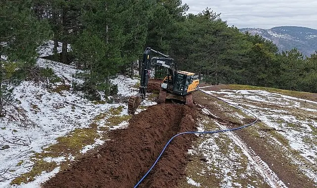 Manisa Büyükşehir Belediyesi, susuz mahalle kalmaması için yatırımlarına devam ediyor.